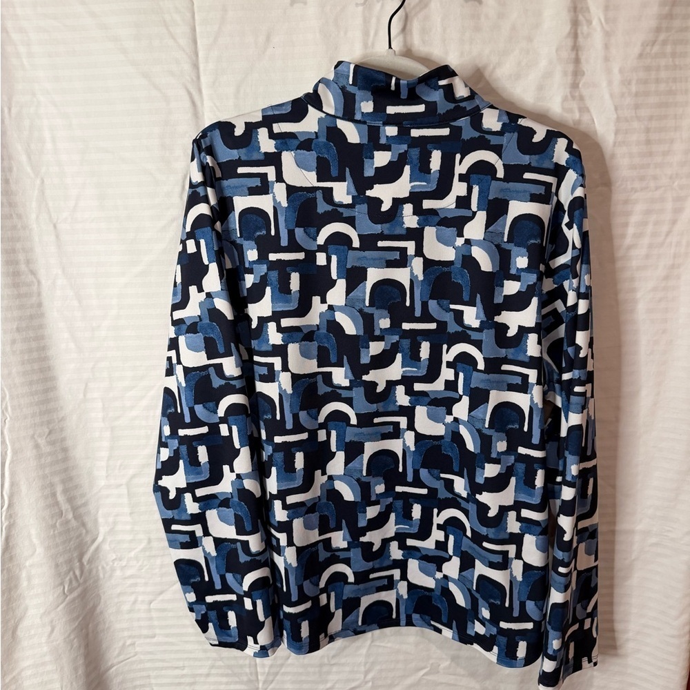 Striking Chico’s XL Blue-Black Snap Button-Up Top